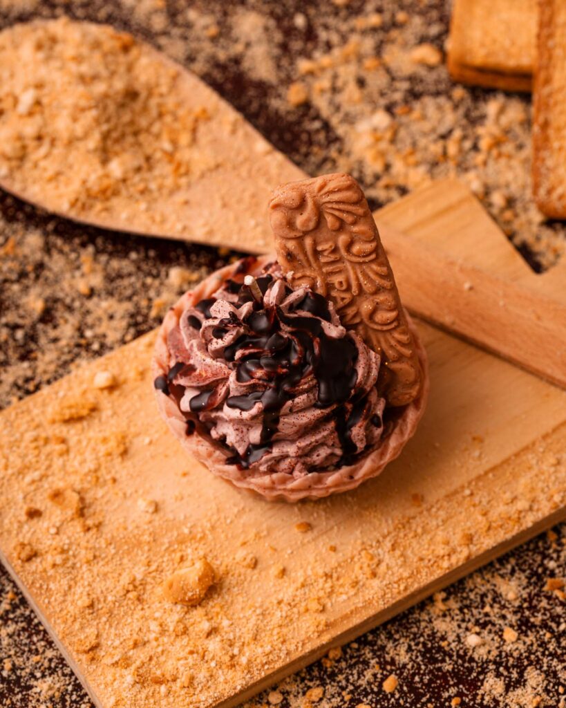 aggelos-borlokas-corporate-candle-pastry-7