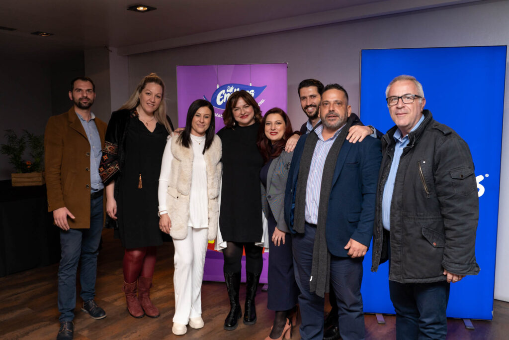 aggelos-borlokas-corporate-endless-22