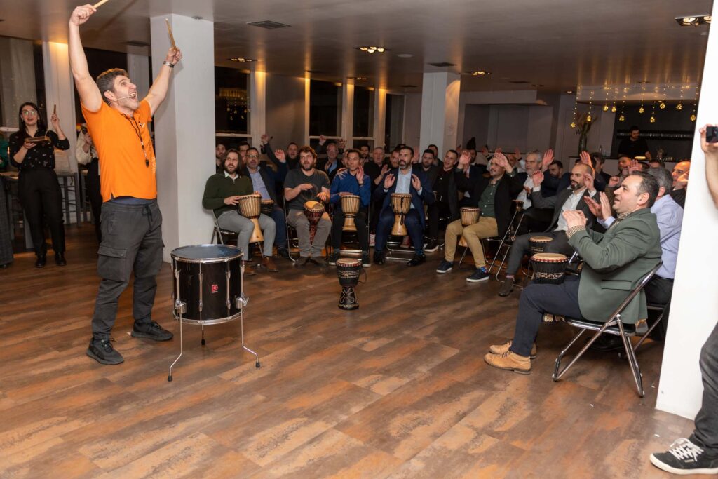 aggelos-borlokas-corporate-endless-36