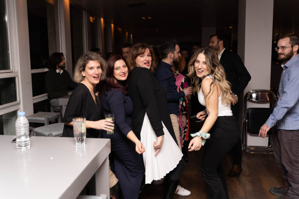 aggelos-borlokas-corporate-endless-42