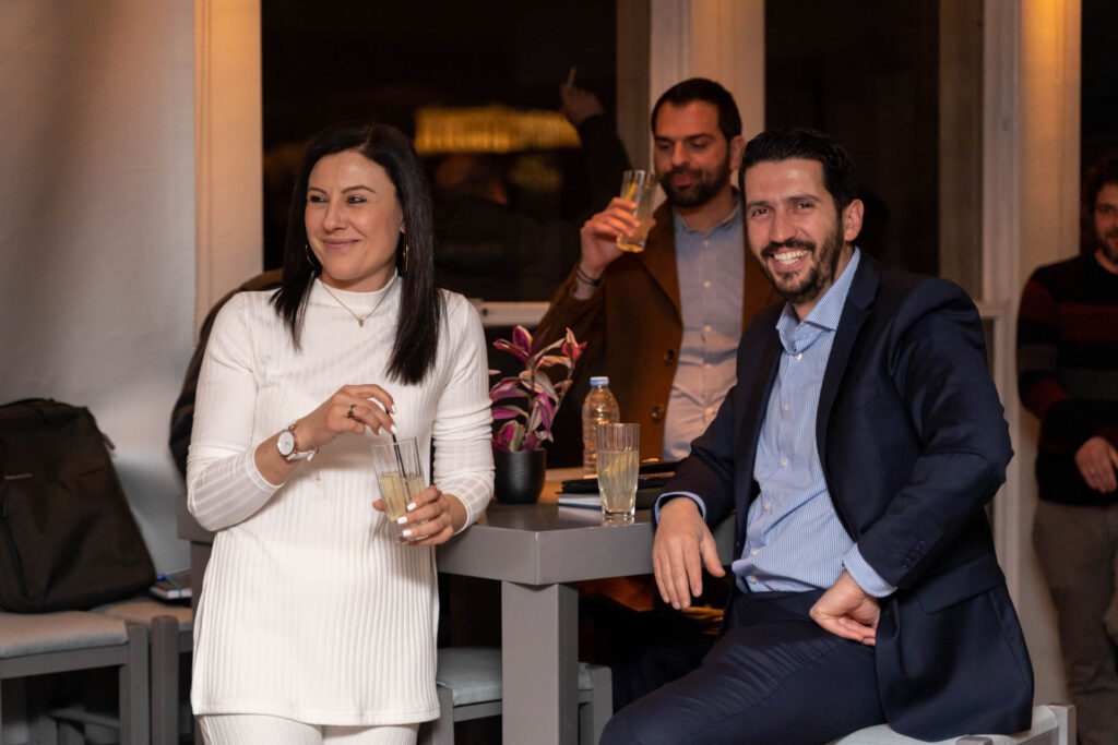 aggelos-borlokas-corporate-endless-45