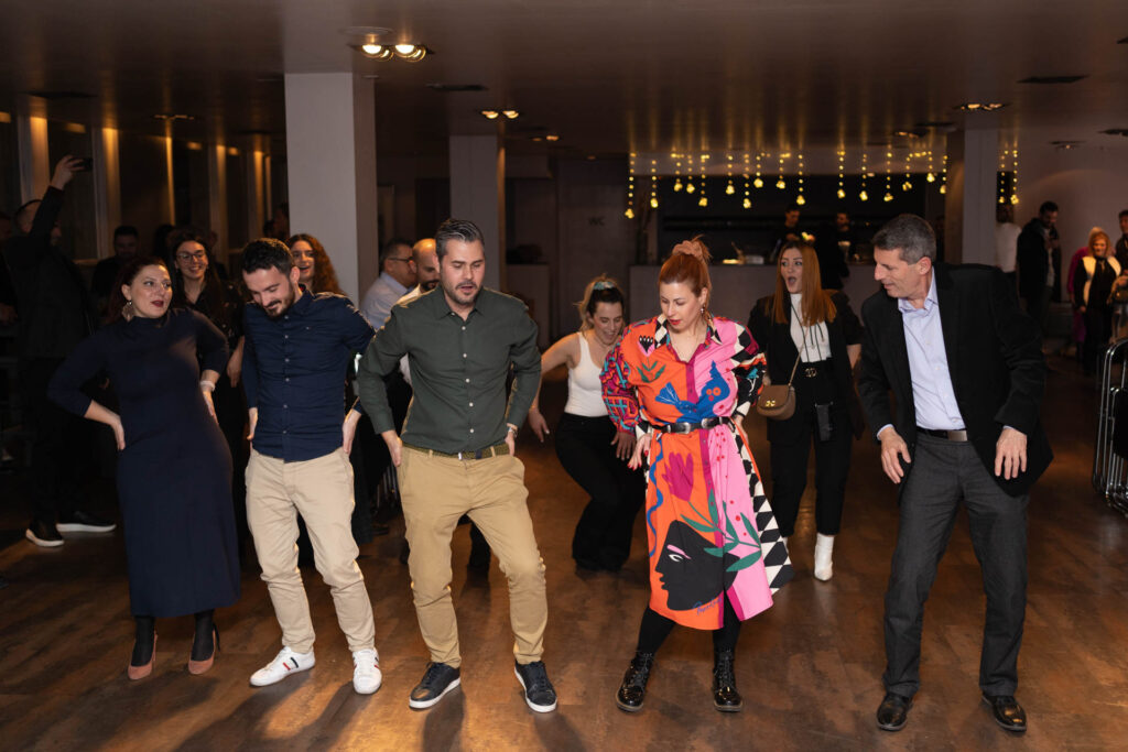 aggelos-borlokas-corporate-endless-47